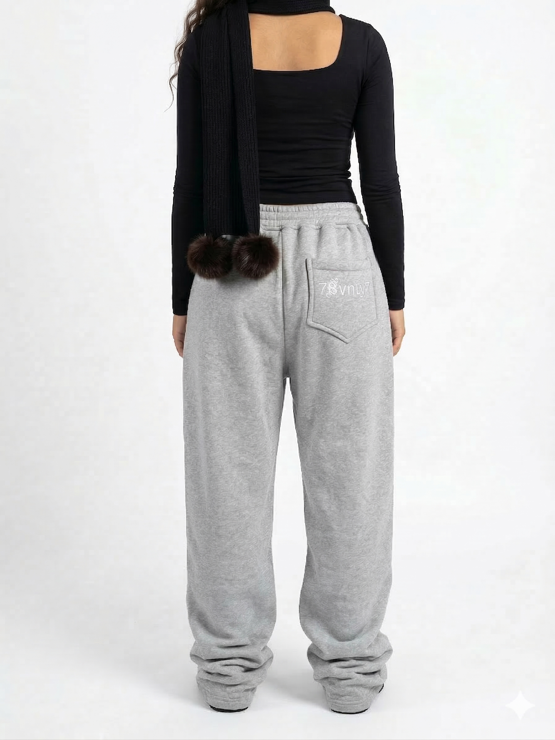 The SVN-Grey sweatpants