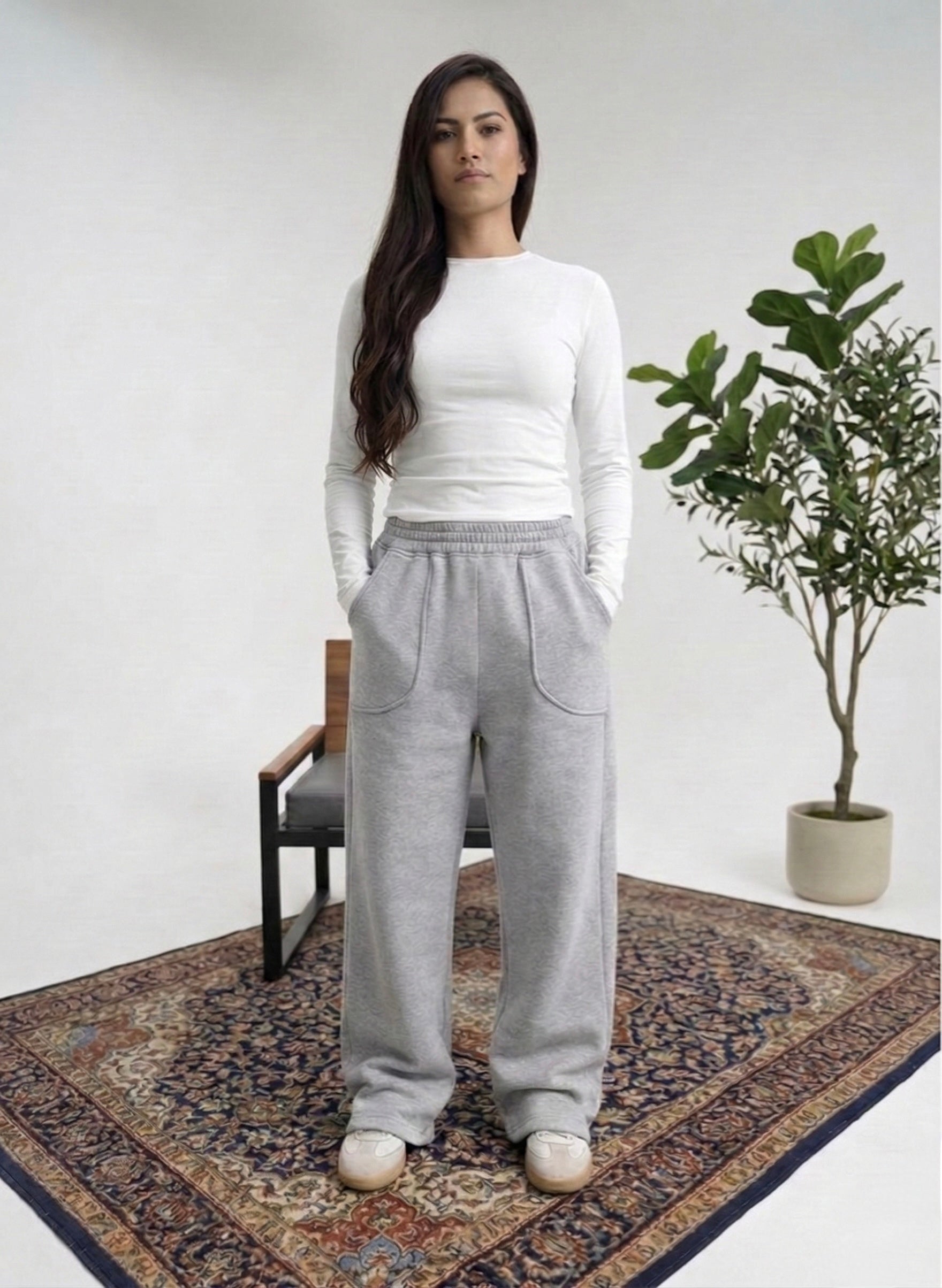 The SVN-Grey sweatpants