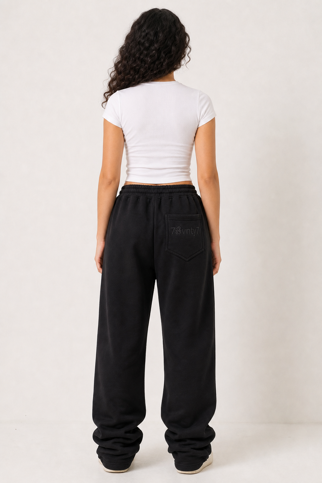 The SVN-Black sweatpants (summer)